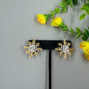Fifth Avenue Collection Gold & Silver Snowflake Crystal Clip On Earrings